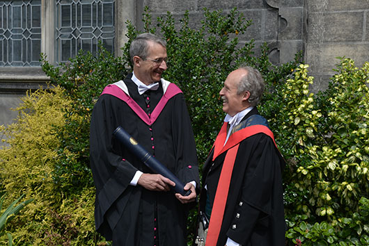 Honorary graduate Professor Richard Schrock with Laureator Professor David Cole-Hamilton.