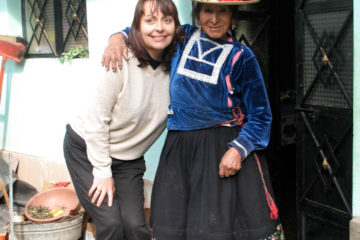 Dr Hyland with a Andean expert in weaving.